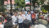 Buruh Transportasi Kontainer